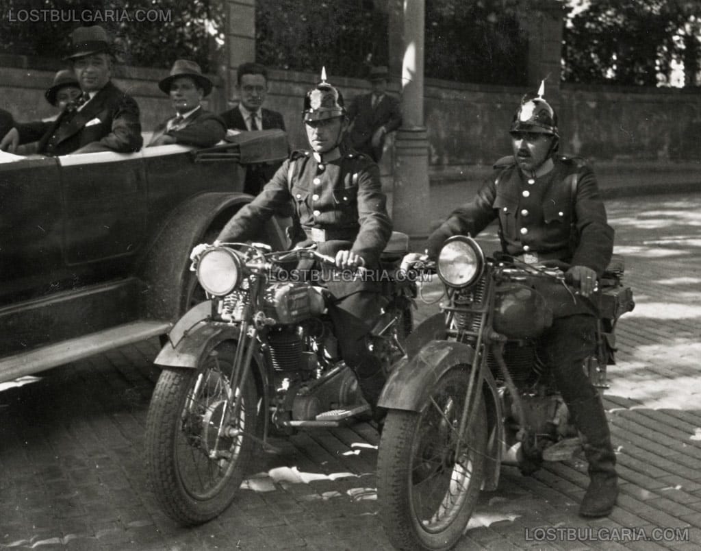 Моторизираният полицейски ескорт на генерал Херман Гьоринг (мин. председател на Прусия и върховен командир на Луфтвафе) при посещението му в София, 26 май 1935 г.